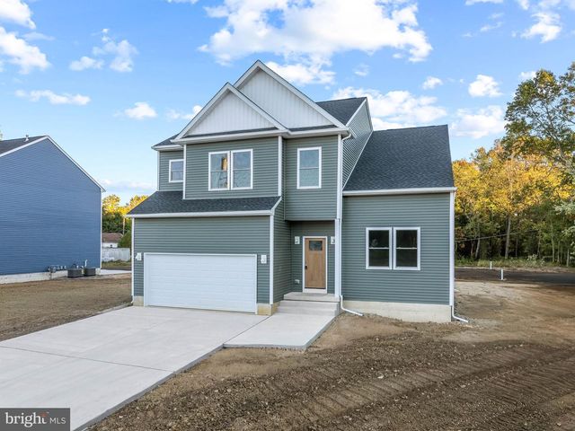 536 8TH AVE, Glassborough, NJ 08028