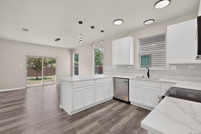 2523 Sundrop Bay, San Antonio, TX 78224