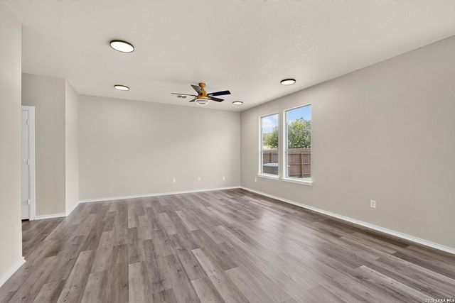 2523 Sundrop Bay, San Antonio, TX 78224