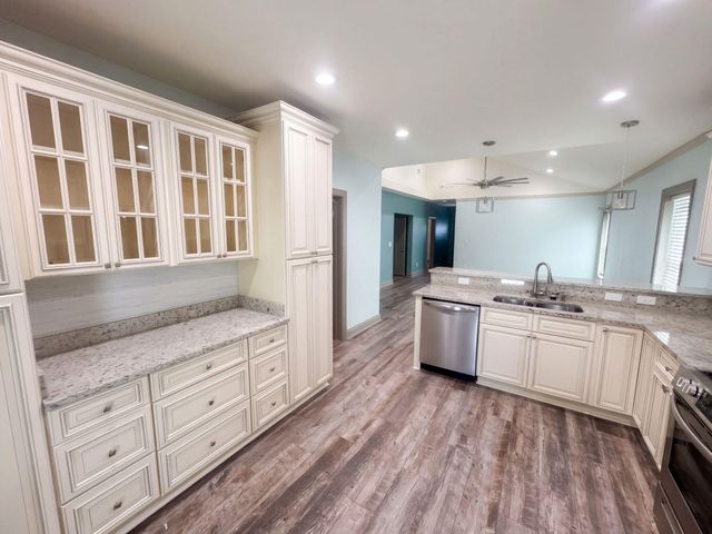516 Truitt Dr., Longs, SC 29568