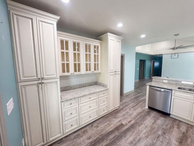 516 Truitt Dr., Longs, SC 29568