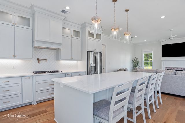 2108 Pecan Square Avenue, Shreveport, LA 71106