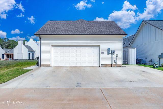 2108 Pecan Square Avenue, Shreveport, LA 71106