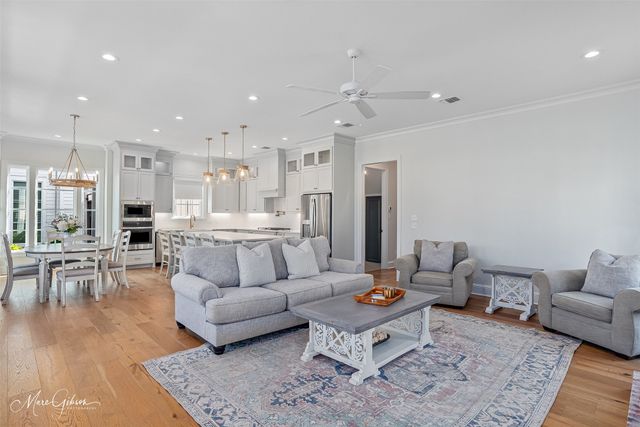 2108 Pecan Square Avenue, Shreveport, LA 71106