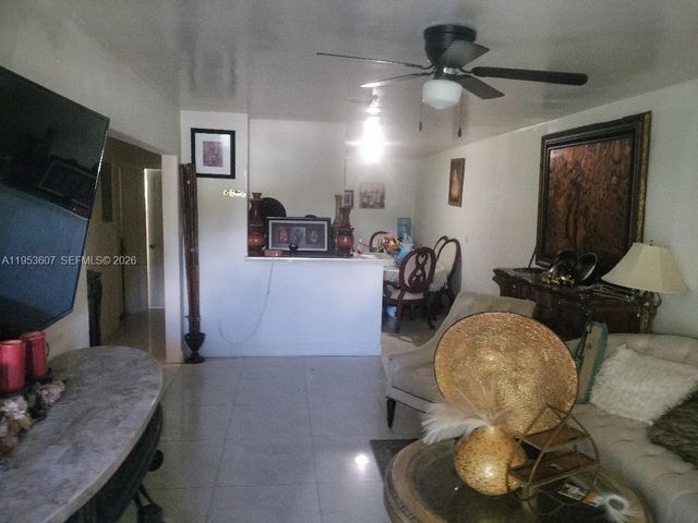 3206 SW 47th Ave, West Park, FL 33023