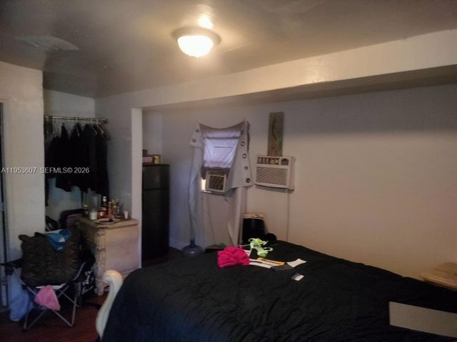 3206 SW 47th Ave, West Park, FL 33023