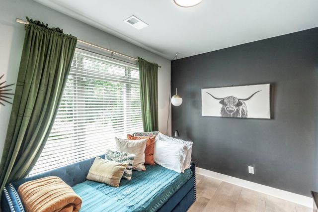 970 Youngs Ln Apt A, Nashville, TN 37207