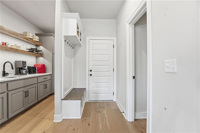 4204 Adams Drive, Blue Springs, MO 64014