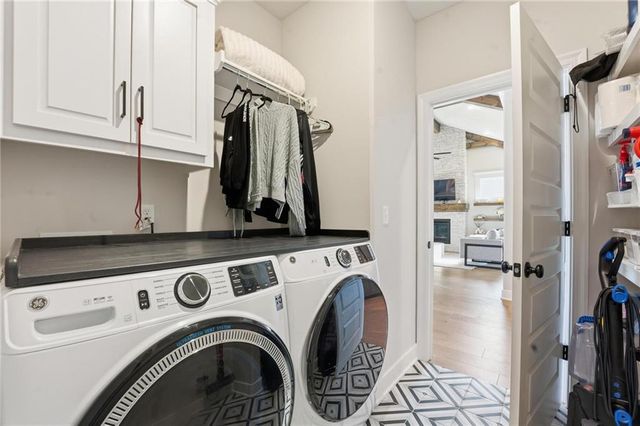 4204 Adams Drive, Blue Springs, MO 64014