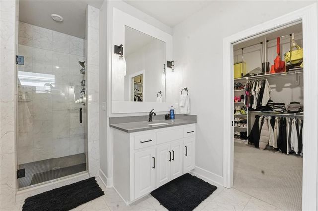 4204 Adams Drive, Blue Springs, MO 64014