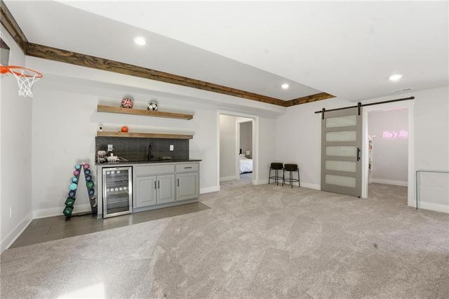 4204 Adams Drive, Blue Springs, MO 64014