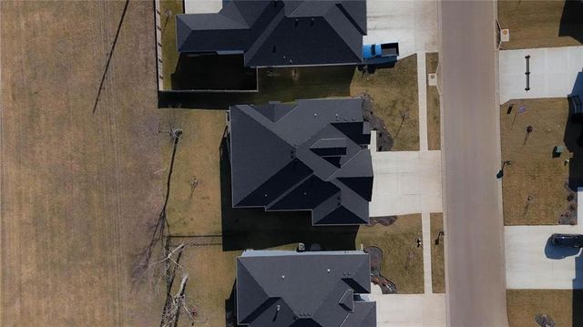 4204 Adams Drive, Blue Springs, MO 64014