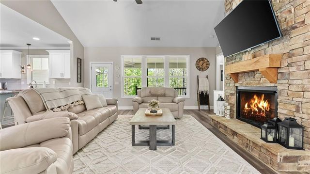 7 Moss Creek Drive NE, Rome, GA 30161