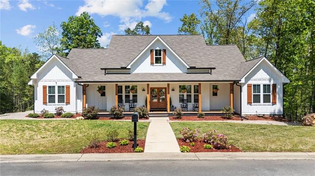 7 Moss Creek Drive NE, Rome, GA 30161