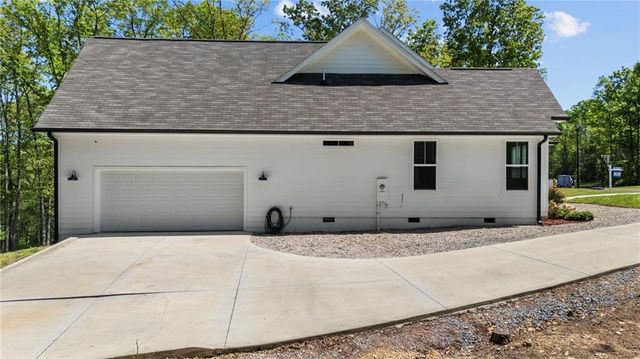 7 Moss Creek Drive NE, Rome, GA 30161