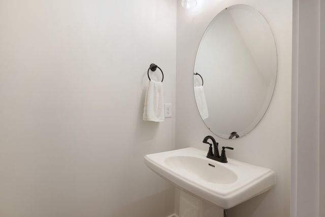 302 Lynwood Station Blvd, Mount Juliet, TN 37122