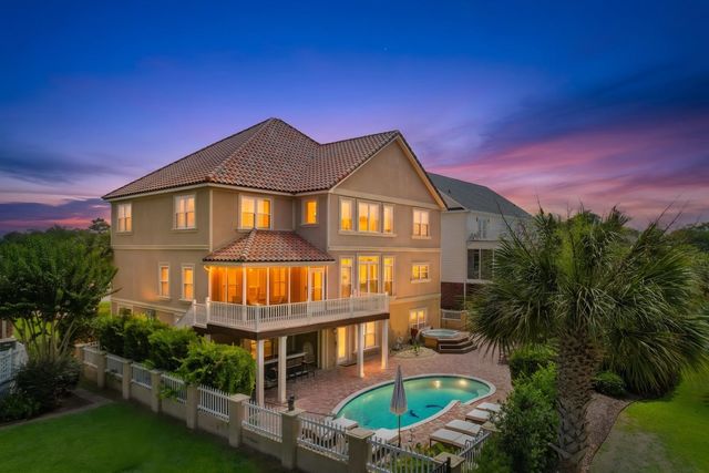 701 Hillside Dr. N, North Myrtle Beach, SC 29582