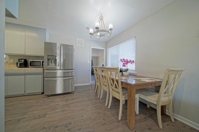 113 Bryant Court, Exeter, CA 93221