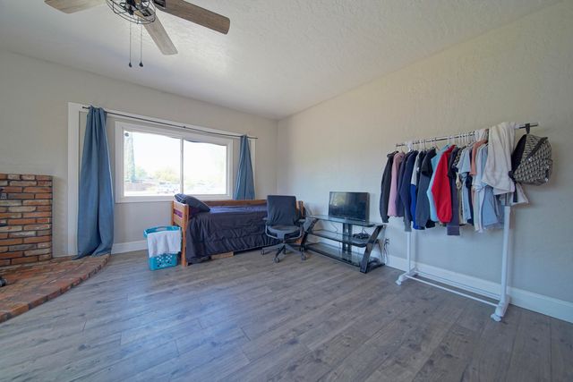 113 Bryant Court, Exeter, CA 93221