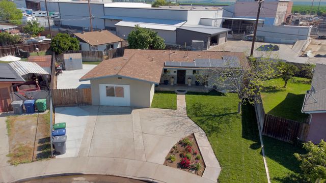 113 Bryant Court, Exeter, CA 93221