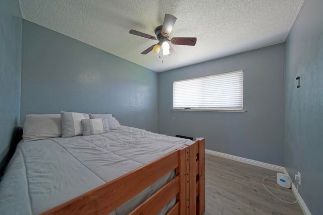 113 Bryant Court, Exeter, CA 93221