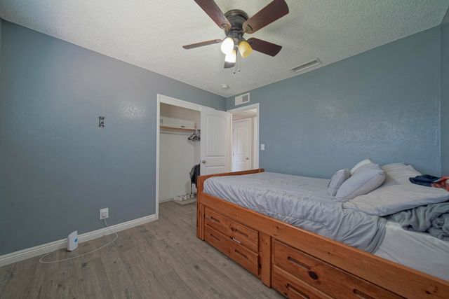 113 Bryant Court, Exeter, CA 93221