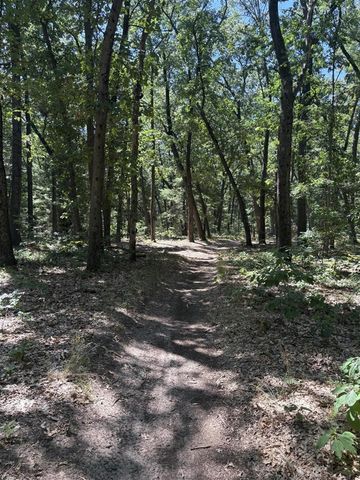 575 S Wolf Lake Road, Muskegon, MI 49442