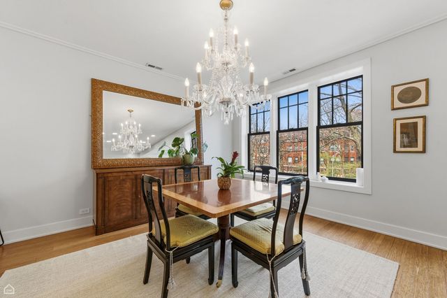 1215 E Madison Park Avenue 3, Chicago, IL 60615