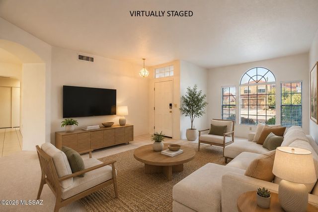 9413 N Warbler Place, Tucson, AZ 85742