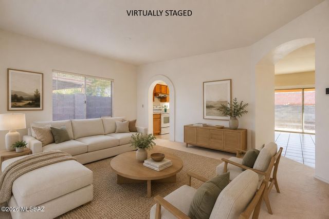 9413 N Warbler Place, Tucson, AZ 85742
