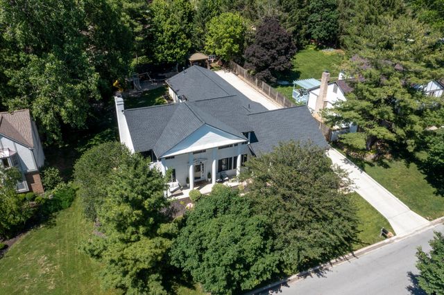234 W Campus View Boulevard, Worthington, OH 43235