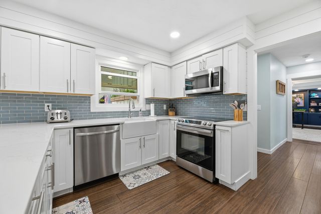 234 W Campus View Boulevard, Worthington, OH 43235