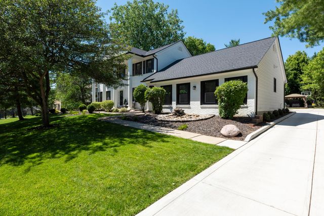 234 W Campus View Boulevard, Worthington, OH 43235