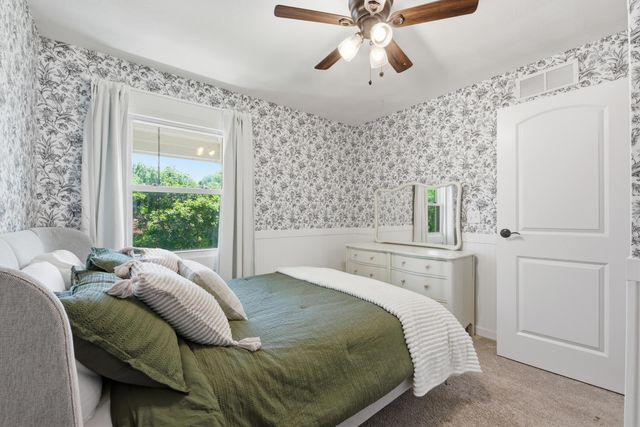 234 W Campus View Boulevard, Worthington, OH 43235