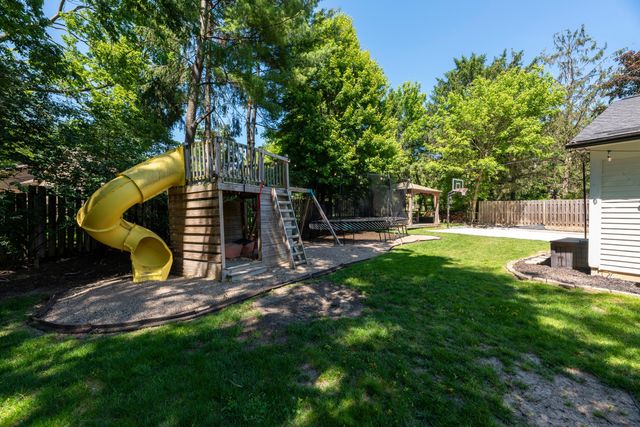234 W Campus View Boulevard, Worthington, OH 43235