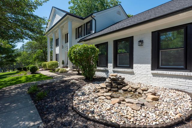 234 W Campus View Boulevard, Worthington, OH 43235