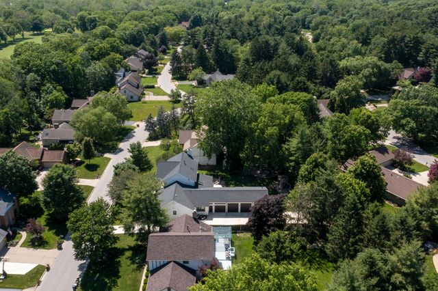 234 W Campus View Boulevard, Worthington, OH 43235
