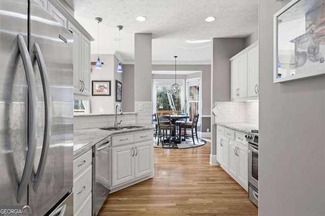 2425 William Court, Dunwoody, GA 30360