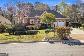 2425 William Court, Dunwoody, GA 30360
