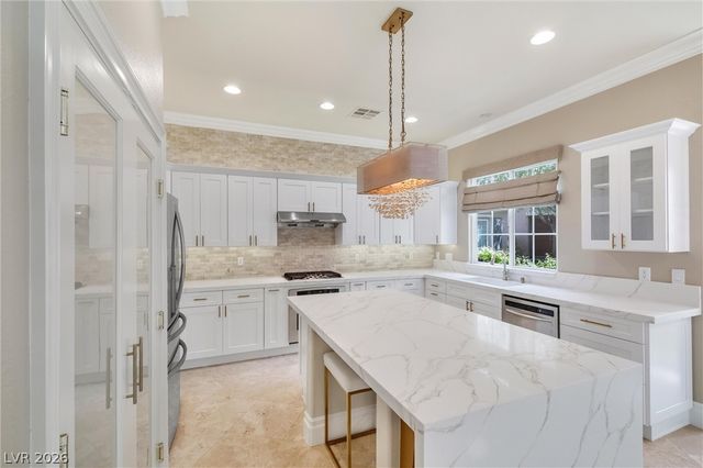 1944 Granemore Street, Las Vegas, NV 89135