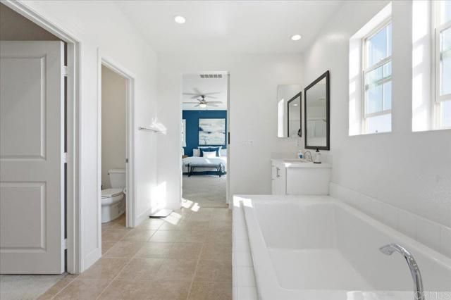 976 Calle Pilares, Chula Vista, CA 91913