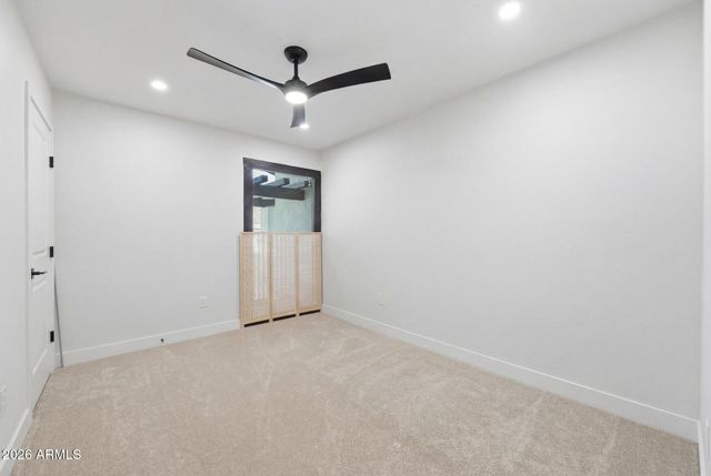 5449 E CAMBRIDGE Avenue, Phoenix, AZ 85008