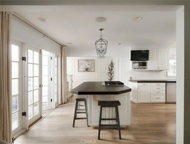 1912 Highland Drive, Newport Beach, CA 92660