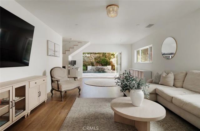 1912 Highland Drive, Newport Beach, CA 92660
