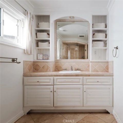 1912 Highland Drive, Newport Beach, CA 92660