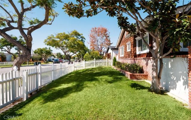 1912 Highland Drive, Newport Beach, CA 92660