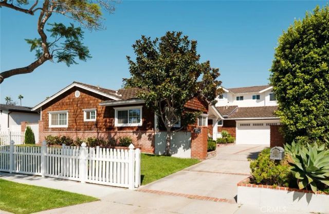 1912 Highland Drive, Newport Beach, CA 92660