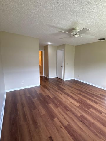 1720 W Sanderling Lane Unit 3, Fort Pierce, FL 34982