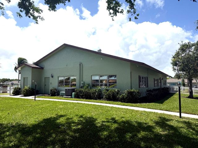 1720 W Sanderling Lane Unit 3, Fort Pierce, FL 34982