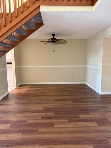 1720 W Sanderling Lane Unit 3, Fort Pierce, FL 34982